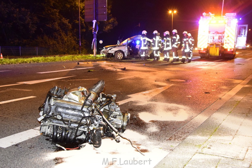 Schwerer VU Koeln Dellbrueck Bergisch Gladbacherstr Herler Ring P044.JPG - Miklos Laubert